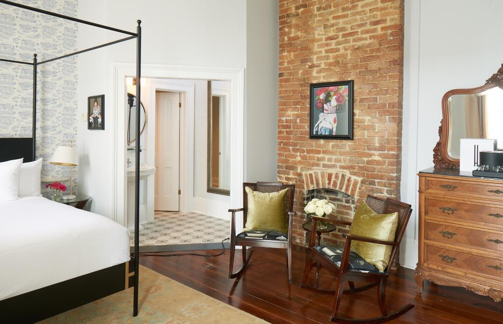 Henry Howard Hotel New Orleans Exteriör bild